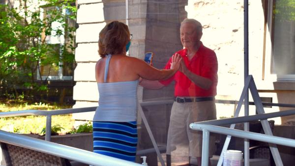 Researchers studying impact of COVID-19 restrictions on long-term care residents