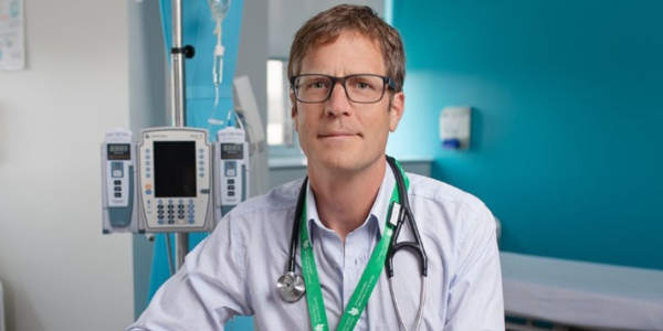 United by unique: How four Queen’s alumni and researchers are reshaping cancer care 