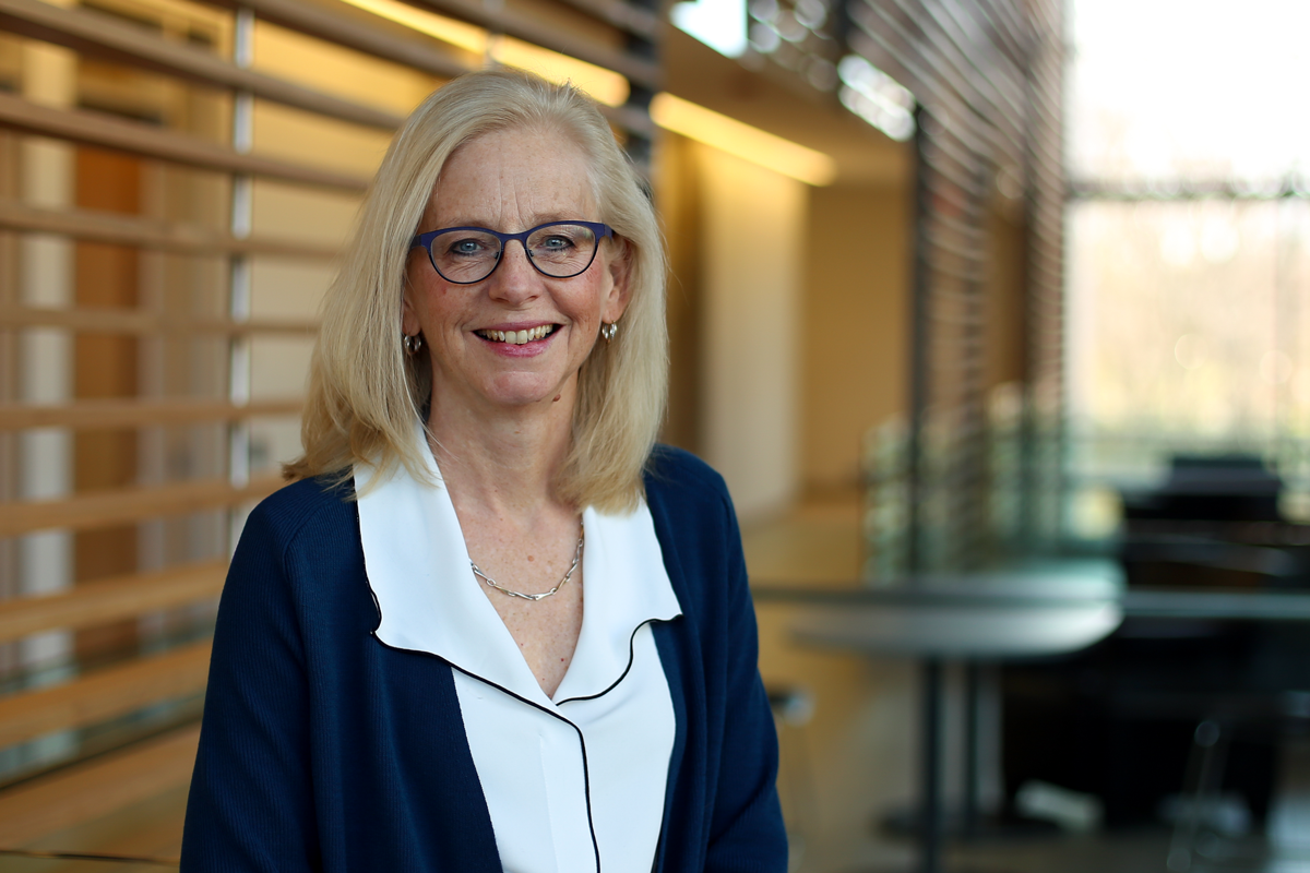 Dr. Diane Lougheed appointed as Vice-Dean (Clinical), School of Medicine and Medical Director of Southeastern Ontario Academic Medical Organization (SEAMO)