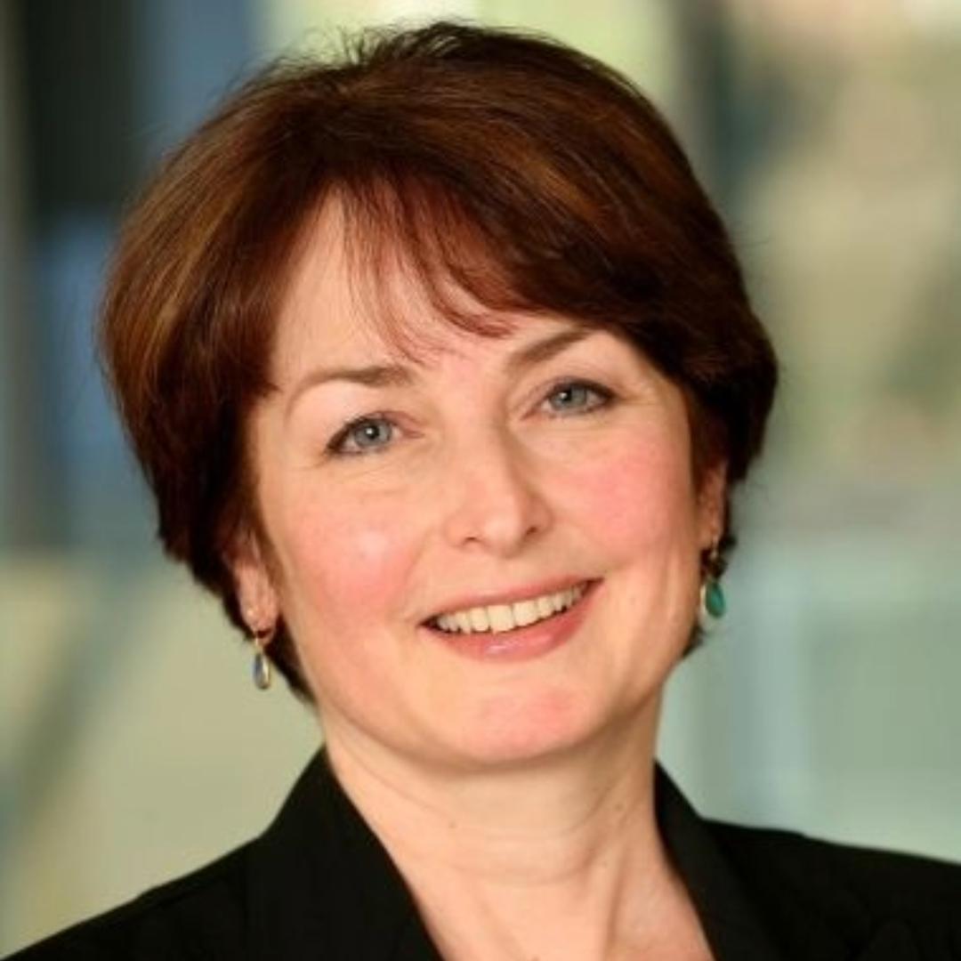 headshot of Dr. Elizabeth Eisenhauer