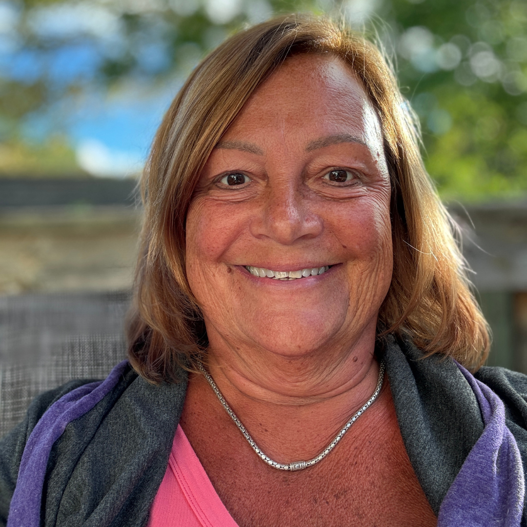 Headshot of Erna Snelgrove-Clarke