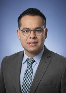 Dr. Fabio Ynoe de Moraes
