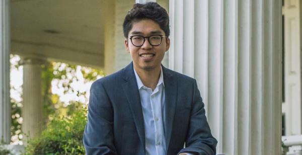 Med student Andrew Lee receives Hall of Fame award