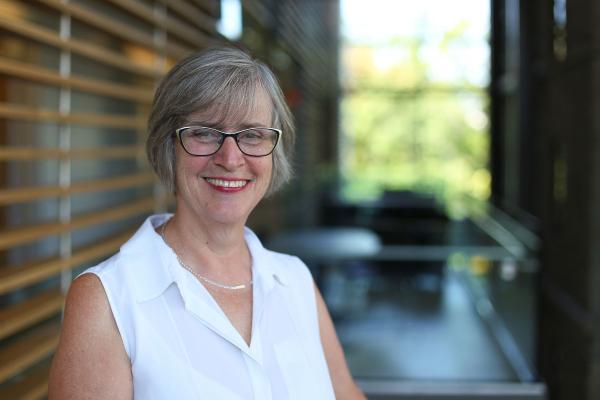 Dr. Lois Mulligan appointed Bracken Chair, Genetics and Molecular Medicine 